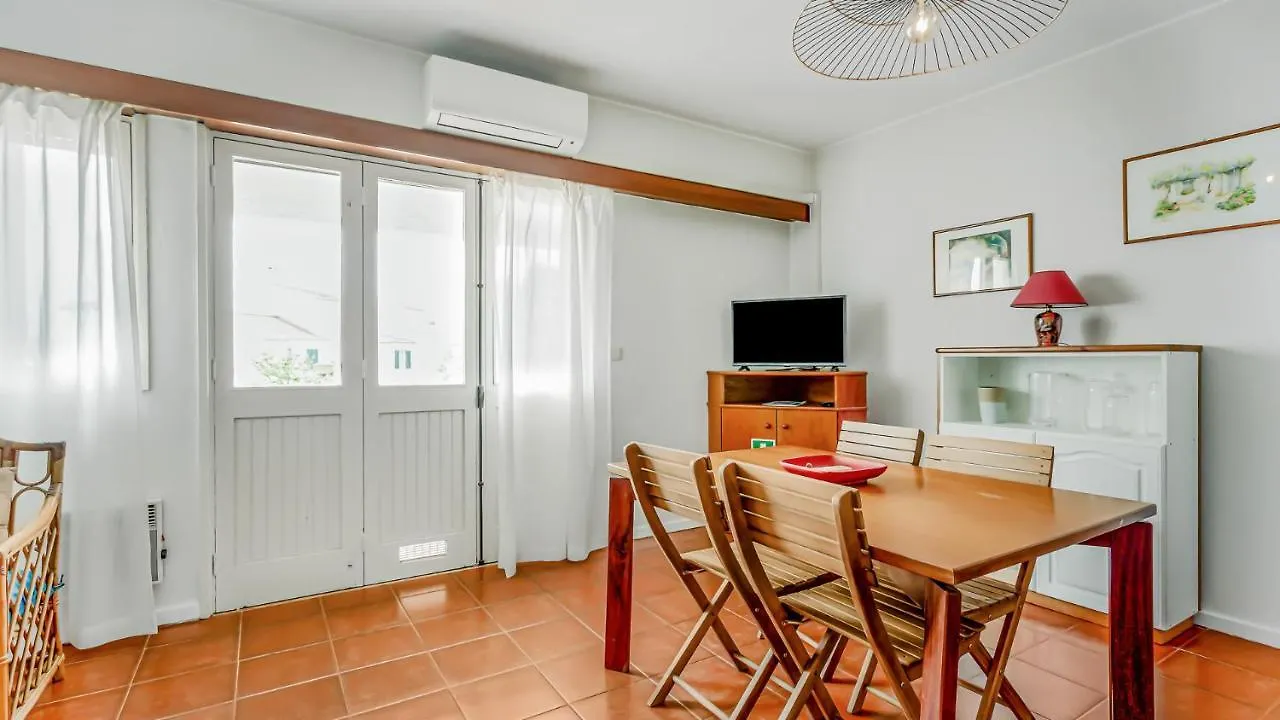 Apartment Vilamoura Coastal Retreat By Lovelystay
